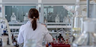 Ile zarabia lekarz rodzinny?