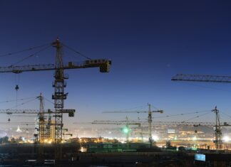 Jak grubość płyty na szafę?