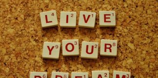 Jak wzmocnić półki w regale?