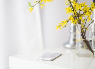 Co najpierw plus czy minus?