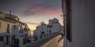 Ile kamizelek odblaskowych?