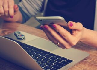 Jak połączyć telefon z wideorejestratorem? Jak połączyć telefon z wideorejestratorem?